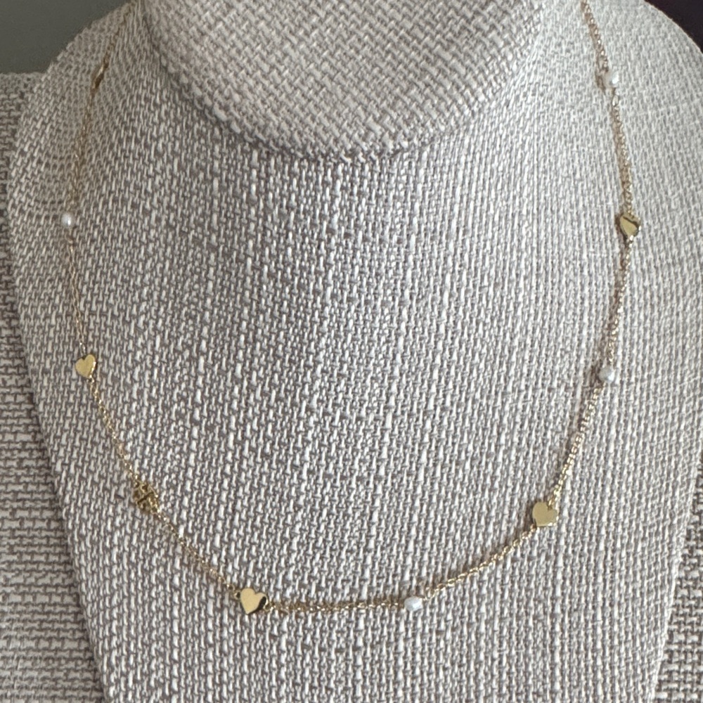 NWOT Tory Burch Kira Mini Gold Heart, Pearl and Emblem Necklace
